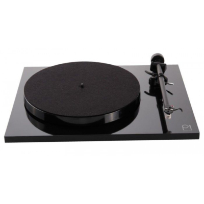 Planar 1 - פטיפון של Rega ב"פיוז סטריאו" - תמונת מוצר